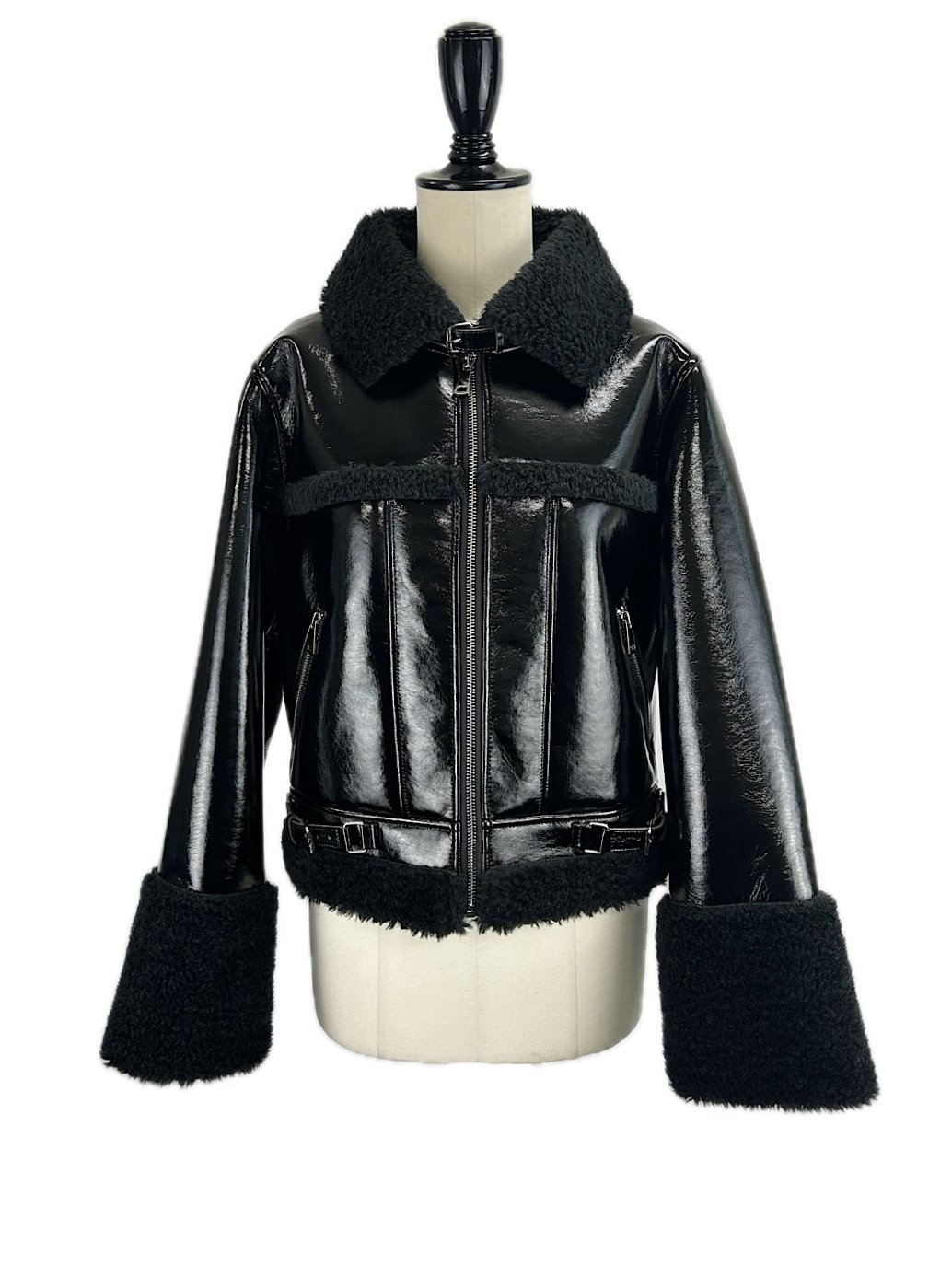 <img class='new_mark_img1' src='https://img.shop-pro.jp/img/new/icons6.gif' style='border:none;display:inline;margin:0px;padding:0px;width:auto;' />ISABELLE BRANCHE / BOA JACKET