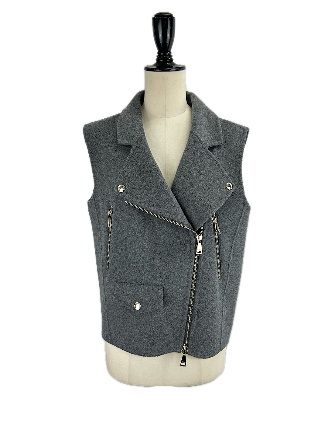 <img class='new_mark_img1' src='https://img.shop-pro.jp/img/new/icons6.gif' style='border:none;display:inline;margin:0px;padding:0px;width:auto;' />30OFF ERMANNO FIRENZE /WOOL VEST