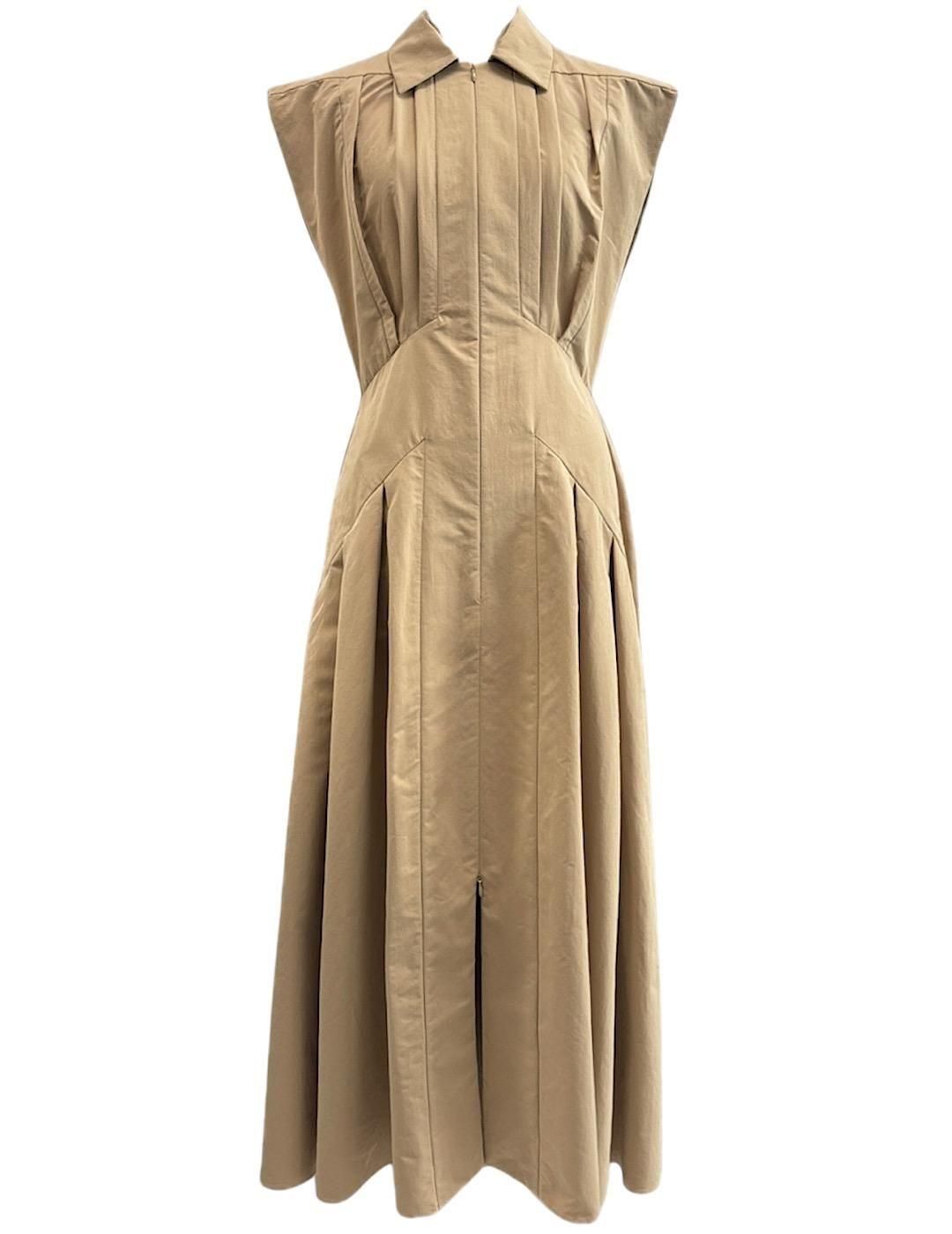 <img class='new_mark_img1' src='https://img.shop-pro.jp/img/new/icons6.gif' style='border:none;display:inline;margin:0px;padding:0px;width:auto;' />PHILOSOPHY DI LORENZO SERAFINI DRESSBEIGE