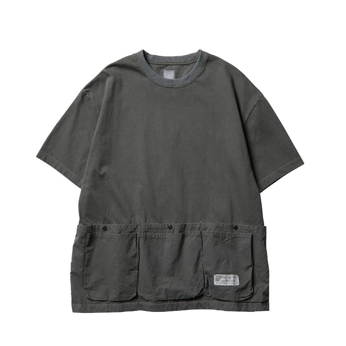 <img class='new_mark_img1' src='https://img.shop-pro.jp/img/new/icons1.gif' style='border:none;display:inline;margin:0px;padding:0px;width:auto;' />Liberaiders MULTI POCKET TEE (Black)