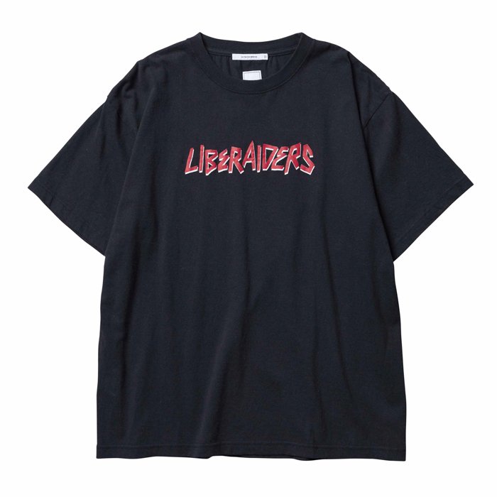 <img class='new_mark_img1' src='https://img.shop-pro.jp/img/new/icons47.gif' style='border:none;display:inline;margin:0px;padding:0px;width:auto;' />Liberaiders METAL LOGO TEE (Black/red)