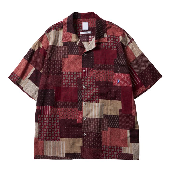 <img class='new_mark_img1' src='https://img.shop-pro.jp/img/new/icons1.gif' style='border:none;display:inline;margin:0px;padding:0px;width:auto;' />Liberaiders BANDANA PRINTED S/S SHIRT (Red)