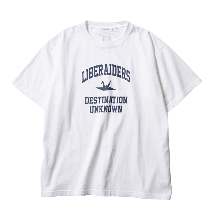 <img class='new_mark_img1' src='https://img.shop-pro.jp/img/new/icons47.gif' style='border:none;display:inline;margin:0px;padding:0px;width:auto;' />Liberaiders COLLEGE LOGO TEE (White)