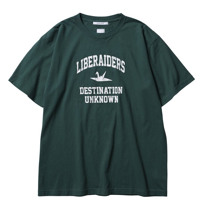 <img class='new_mark_img1' src='https://img.shop-pro.jp/img/new/icons1.gif' style='border:none;display:inline;margin:0px;padding:0px;width:auto;' />Liberaiders COLLEGE LOGO TEE (Green)
