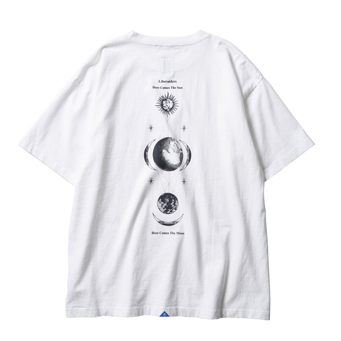 <img class='new_mark_img1' src='https://img.shop-pro.jp/img/new/icons1.gif' style='border:none;display:inline;margin:0px;padding:0px;width:auto;' />Liberaiders LUNA ECLIPSE TEE (White)