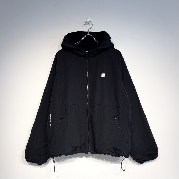 <img class='new_mark_img1' src='https://img.shop-pro.jp/img/new/icons57.gif' style='border:none;display:inline;margin:0px;padding:0px;width:auto;' />AGIT REVERSIBLE FLEECE HOODED JACKET (Black)