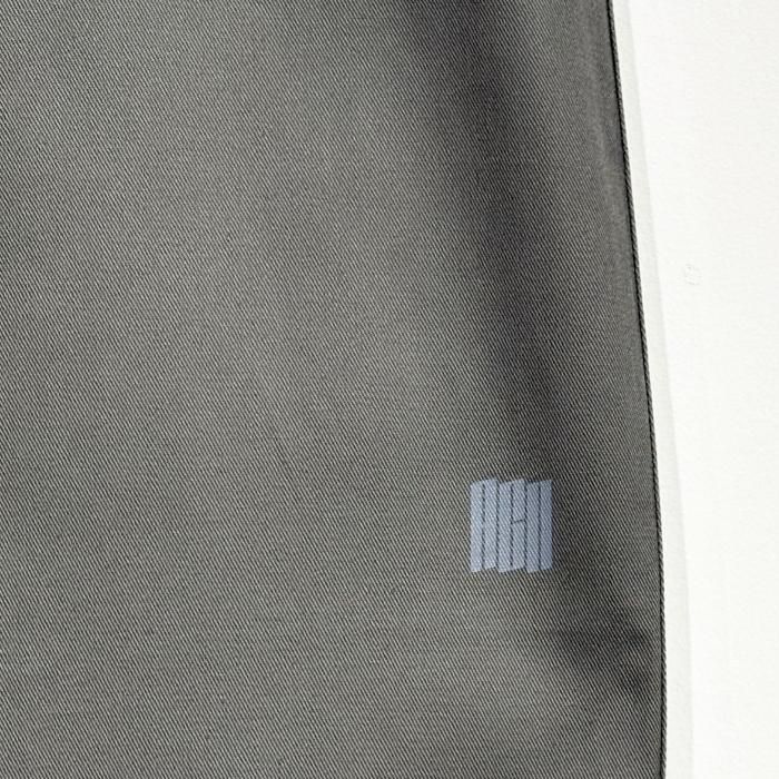<img class='new_mark_img1' src='https://img.shop-pro.jp/img/new/icons63.gif' style='border:none;display:inline;margin:0px;padding:0px;width:auto;' />AGIT x organicsta ORGANIC COTTON TWILL EASY PANTS SQ LOGO (Grey)