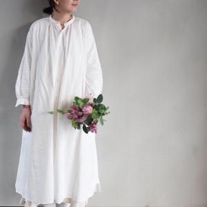 <img class='new_mark_img1' src='https://img.shop-pro.jp/img/new/icons57.gif' style='border:none;display:inline;margin:0px;padding:0px;width:auto;' />BOL DRESScottonsilk