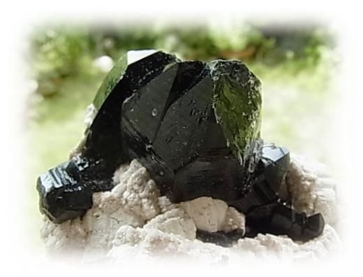 売れ筋新商品 チベット産モリオン（黒水晶）クラスター - 樹Rie（ジュリエ 置物