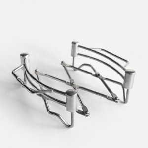 DULTON<br>SS EXTENSIBLE TRIVET