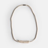 NOEUD<br>Lineknot-necklace L(BE)