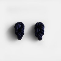 NOEUD / 8knot-earrings(NV)【メール便可 5点まで】