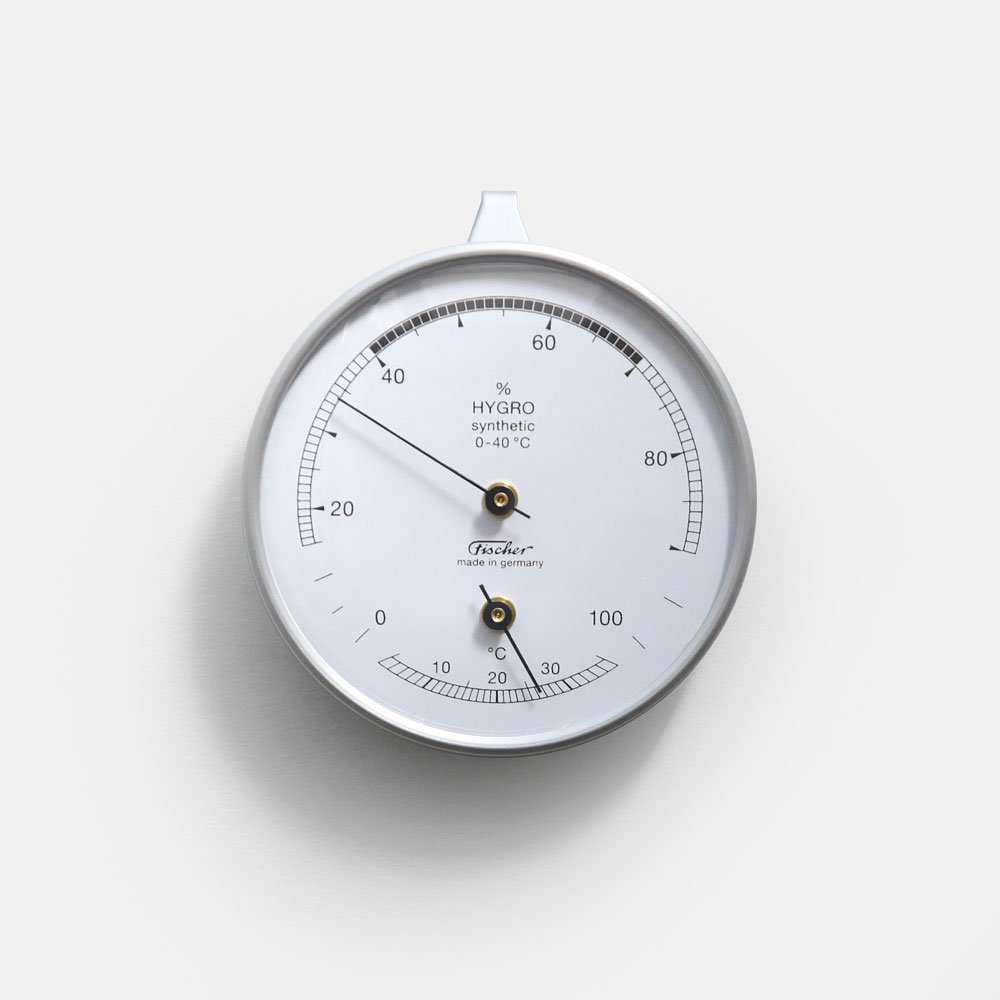 143 | Hygrometer synthetic with thermometer