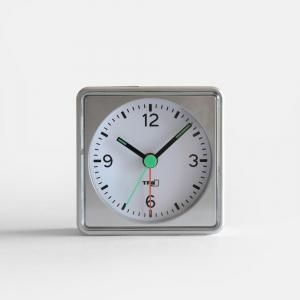 TFA DOSTMANN<br>Analogue alarm clock PUSH Silver. 60.1013.54