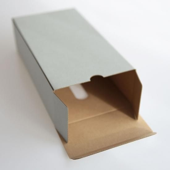 COMMEdesGARÇONSCONCRETE 使用品 残り約八割 箱無し PVM28-1KJ 露出用丸形ボックス〈カブセ蓋〉 (1方出) 1個 未来